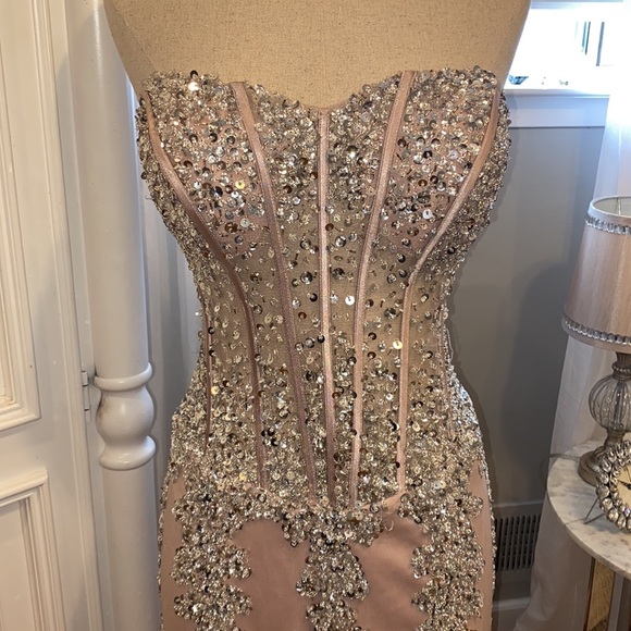 JOVANI Blush Pink Prom Dress - Picture 2 of 8